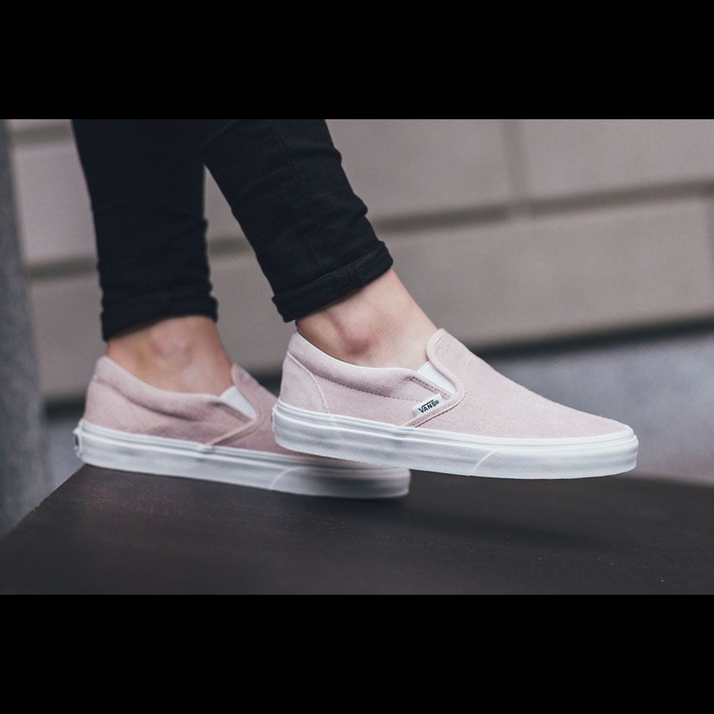 VANS Baby Pink canvas slip on